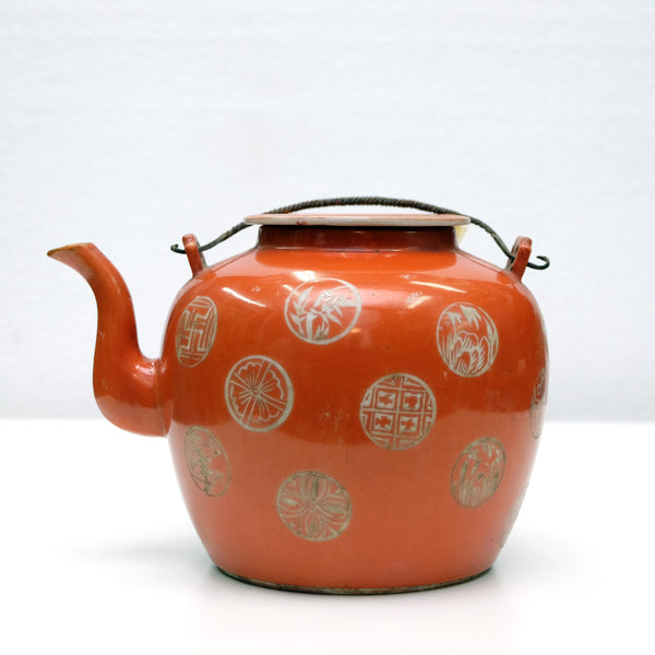 珊瑚紅茶壺